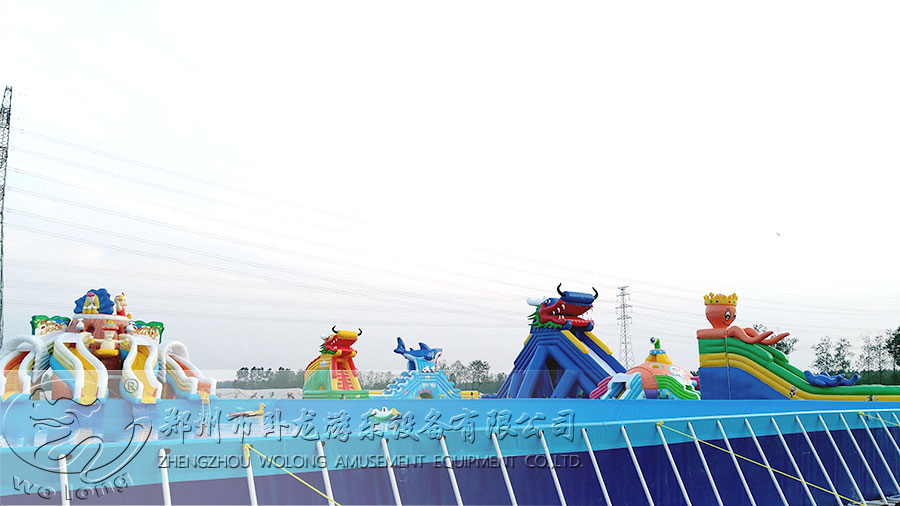 充气水上乐园